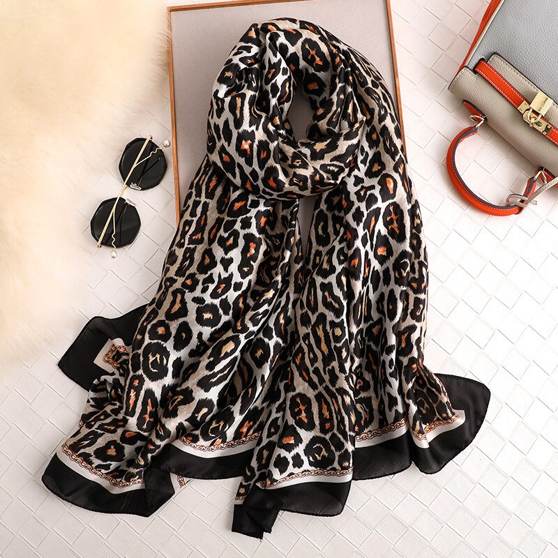 2021 Luxury Brand Spring Autumn New Style Leopord Pattern Silk Scarves Women Shawl Fashion Warming Scarf Soft chiffon hijab
