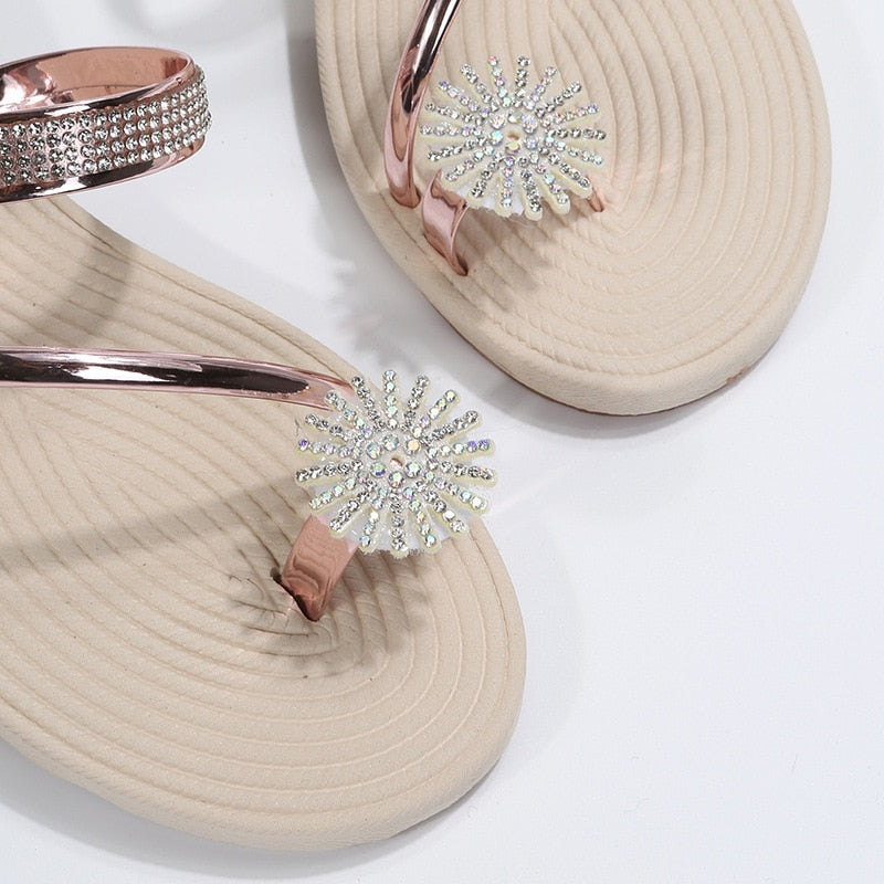 Set-Toe Sandals And Slippers Women Summer New Beach Rhinestone Luxury Flat Sandals Pantufa Feminina Sandali Donna 2022 Ete