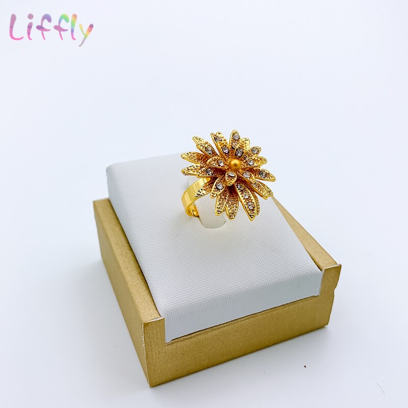 Dubai Fashion Jewelry Sets Necklace Bracelet Flower Shape Pendant Earrings Ring Crystal Jewelry Dubai Bridal Wedding Jewelry