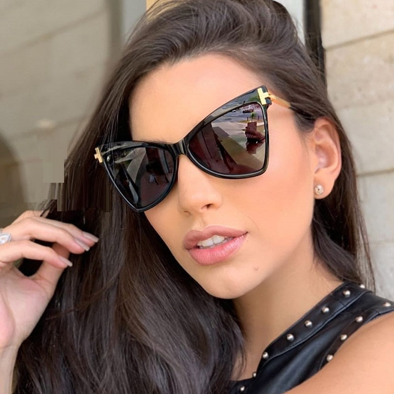 Sexy Women&#39;s Cat Eye Sunglasses Metal 2020 Fashion shades Luxury Oversized Sunglasses Female Lady Triangle Eyewear Accessories