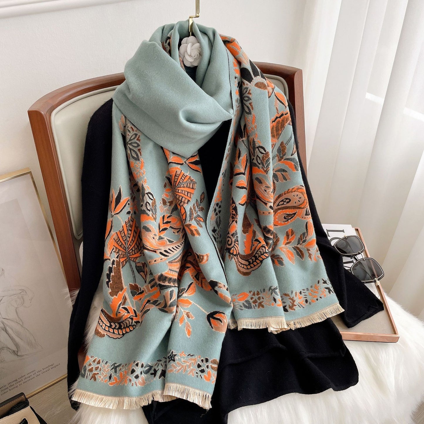 2021 Luxury Floral Print Women Winter Scarf Pashmina Shawl Lady Wraps Cashmere Thick Warm Scarves Female Bufanda Stoles