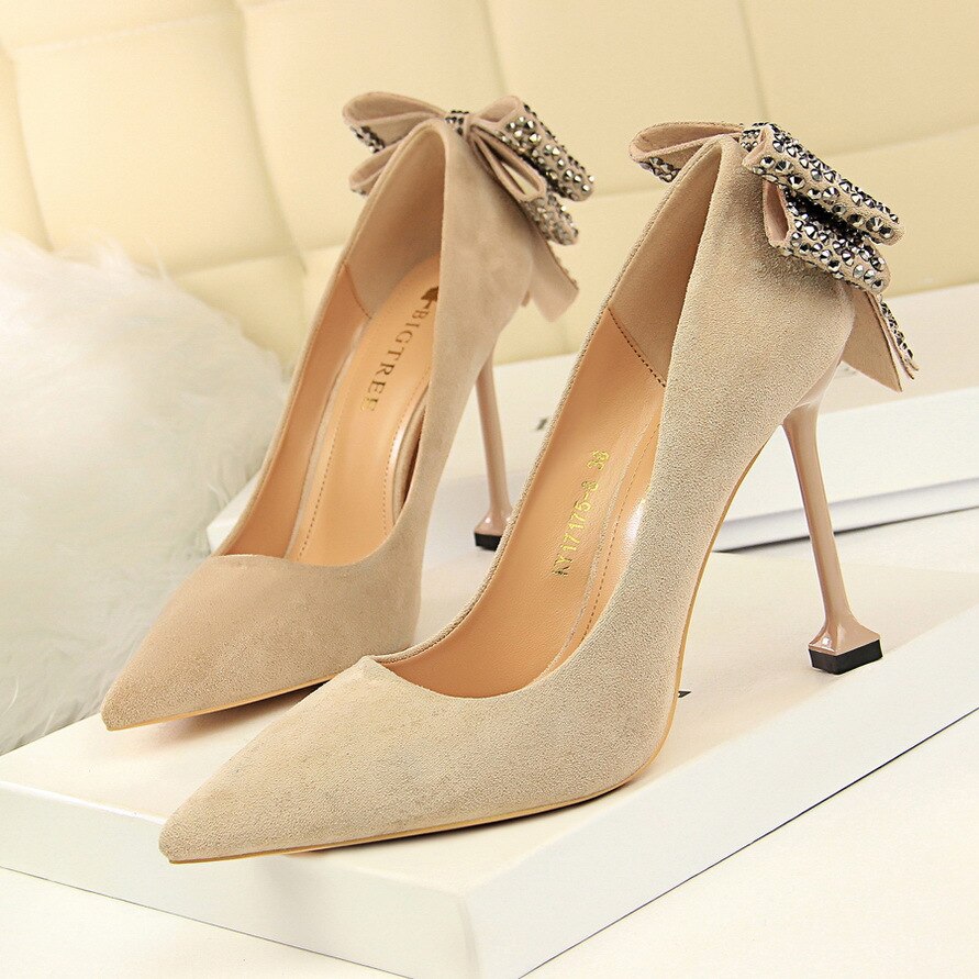 Autumn Women Shoes Pointed Toe Pumps 9.5CM Thin Heels Wedding Dress Shoes Flock Rear Rhinestone Bow tie High Heels Boat Shoes