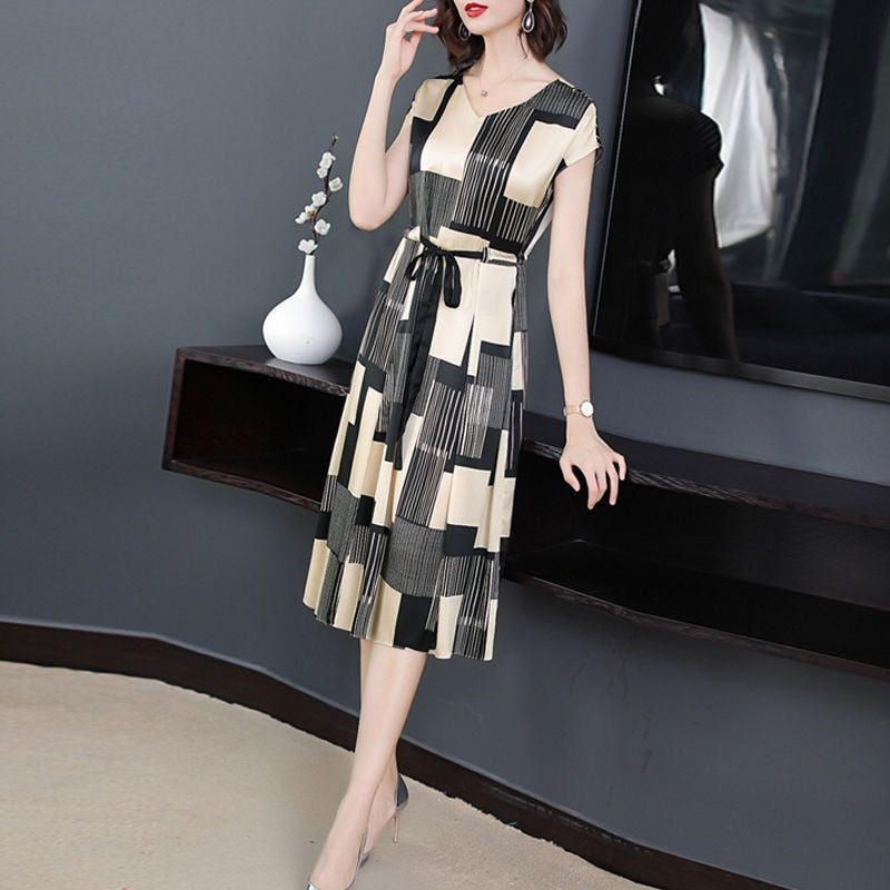 Casual Printed Short Sleeve Thin Dress Summer Elegant Party Dress Plus Size 4XL Fashion V-Neck Adjustable Waist A-Line Dress
