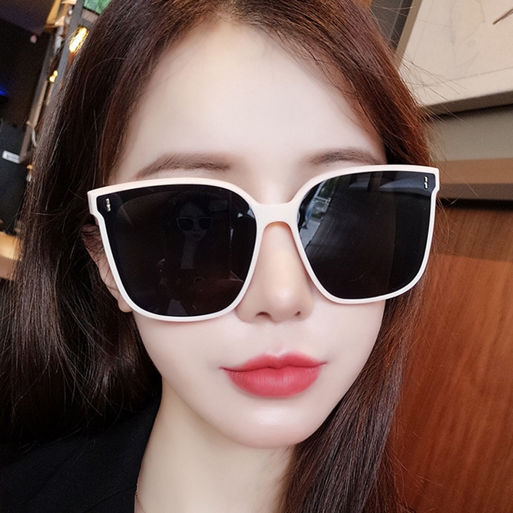 2022 Classic Vintage Square Sunglasses Women Oversized Sunglasses Women Men Retro Black Luxury Sun Glasses Goggle Oculos UV400