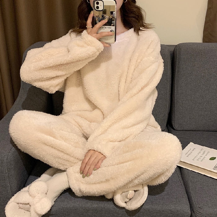 WAVMIT Winter Women&#39;s Flannel Warm Long Sleeve Pajamas Set Thick Simple Leisure Women Sleepwear Set Gold Velvet Pyjamas Homewear