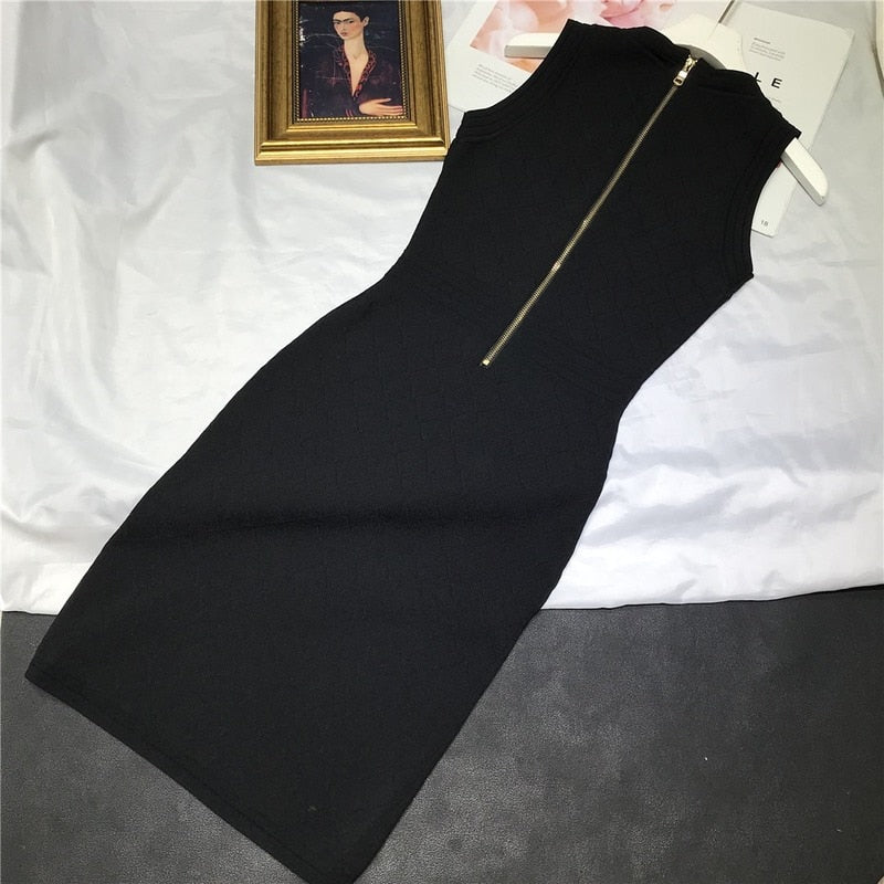Casual White Black Knitted Dresses for Women 2022 Summer Luxury Designer Elegant Pencil Slim Dress Gold Buttons Robe Femme