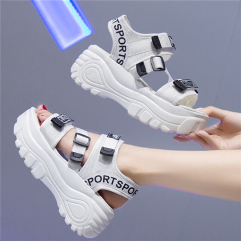 Platform Women Sandals 2022 Summer Leather Buckle Thick Bottom Letter Ladies Beach Sandal Chunky Female Shoes White Black Green