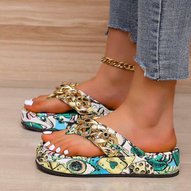 Women&#39;s Platform Flip-flops Slippers Summer New Graffiti Metal Chain Decoration Wedge Slippers for Women Beach Shoes Plus Size