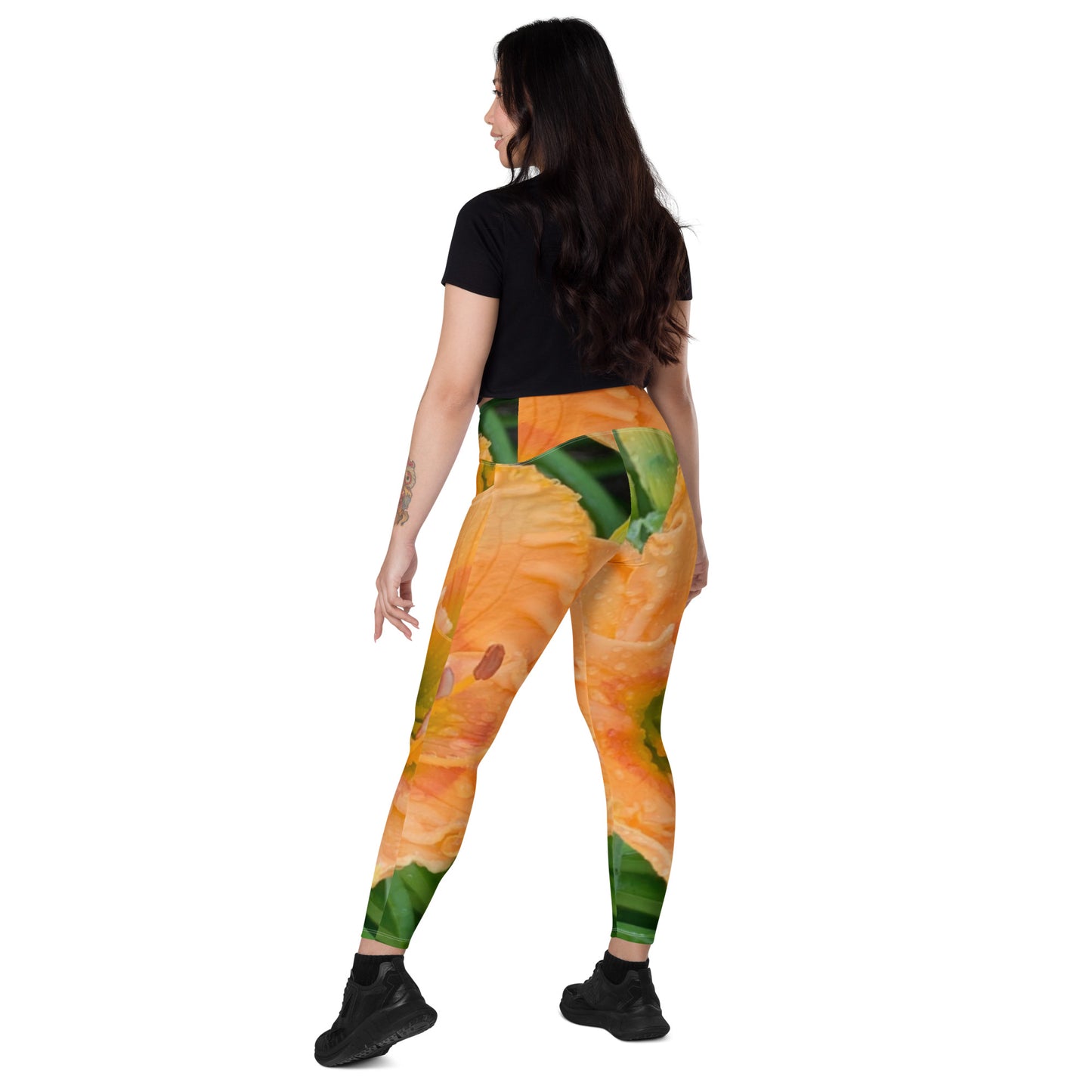 Crossover leggings with pockets